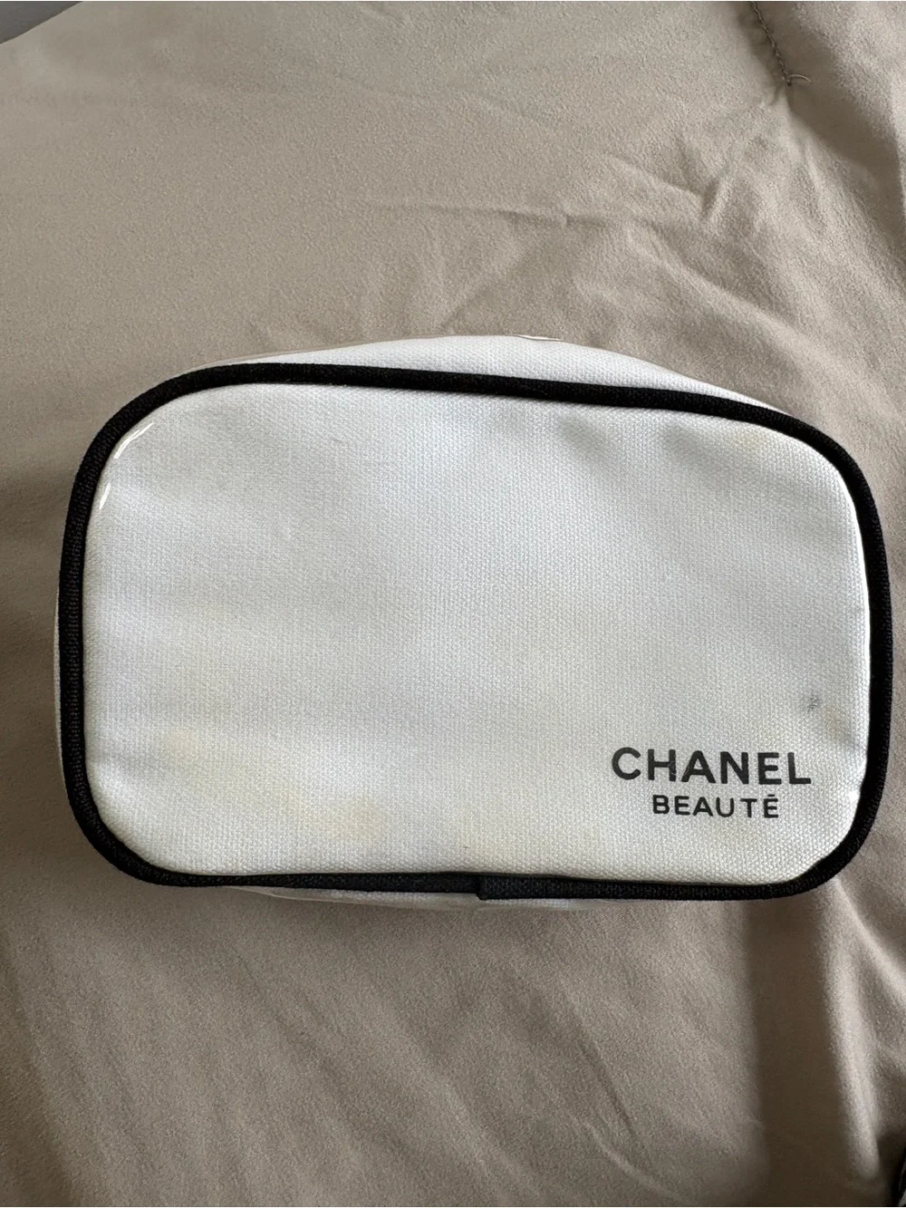 CHANEL Beauté White Cosmetic Pouch with Black Trim